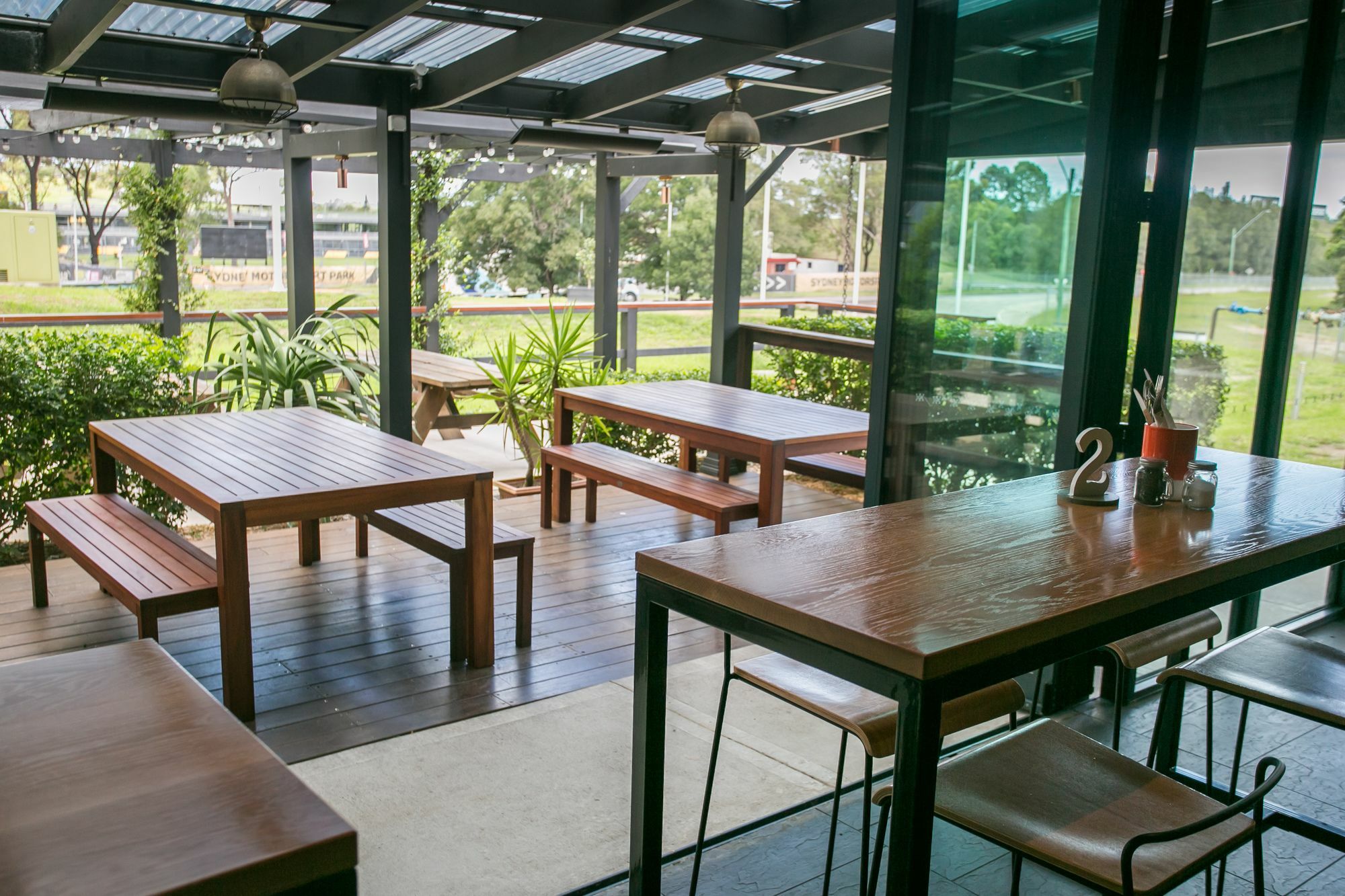 Aparthotel Alpha Eastern Creek